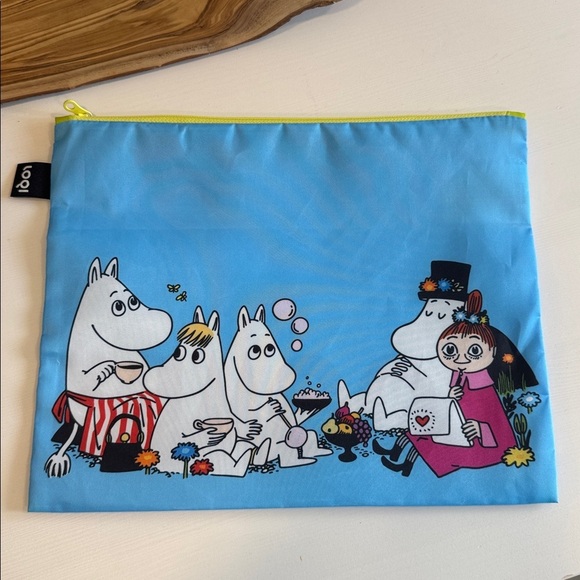 Loqi Handbags - Moomin Characters Cosmetic Travel Bag with Yellow Zipper